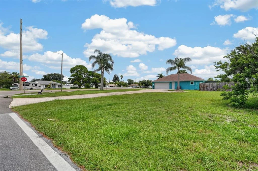 Photo of 1845 WILLOW OAK DRIVE