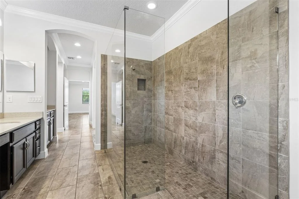 Photo of 5205 WATERSIDE VISTA LANE