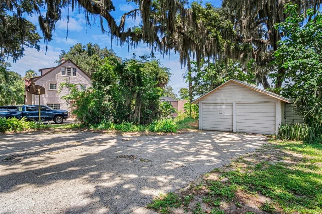 Photo of 102 PALMORA BOULEVARD