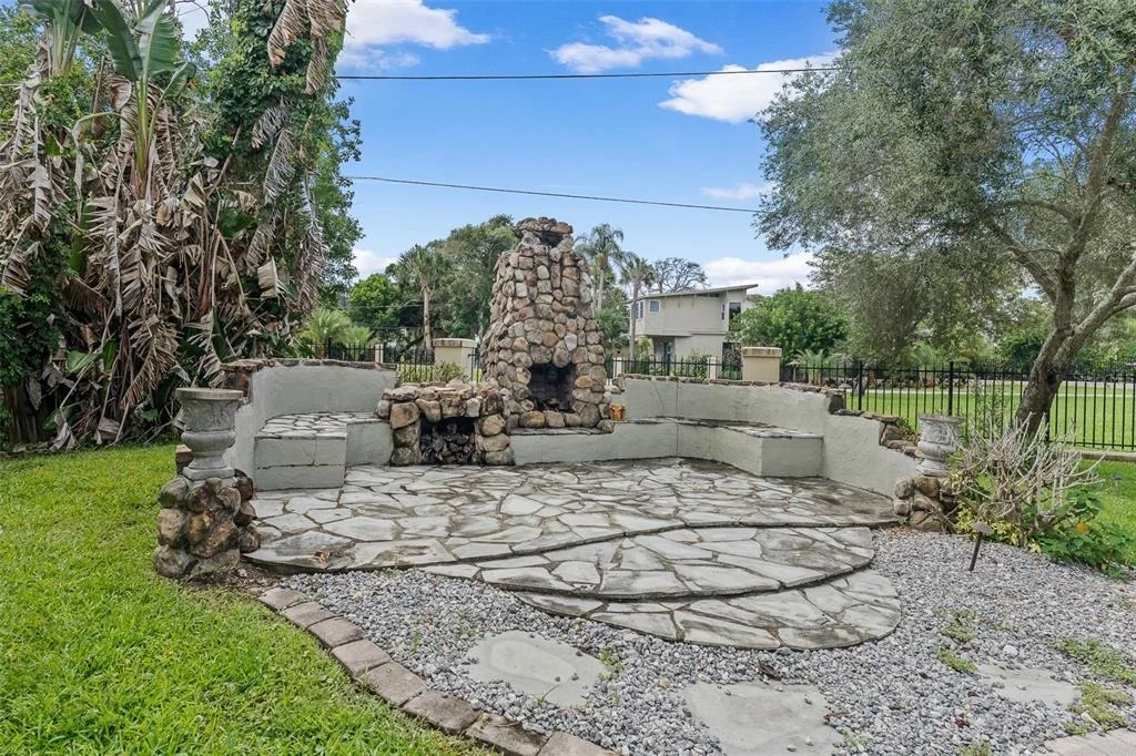 Photo of 2 HICKORY LANE