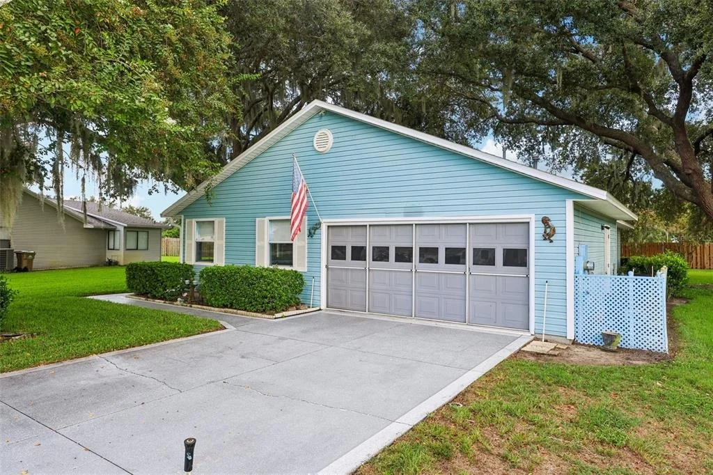 Photo of 1607 SELKIRK DRIVE
