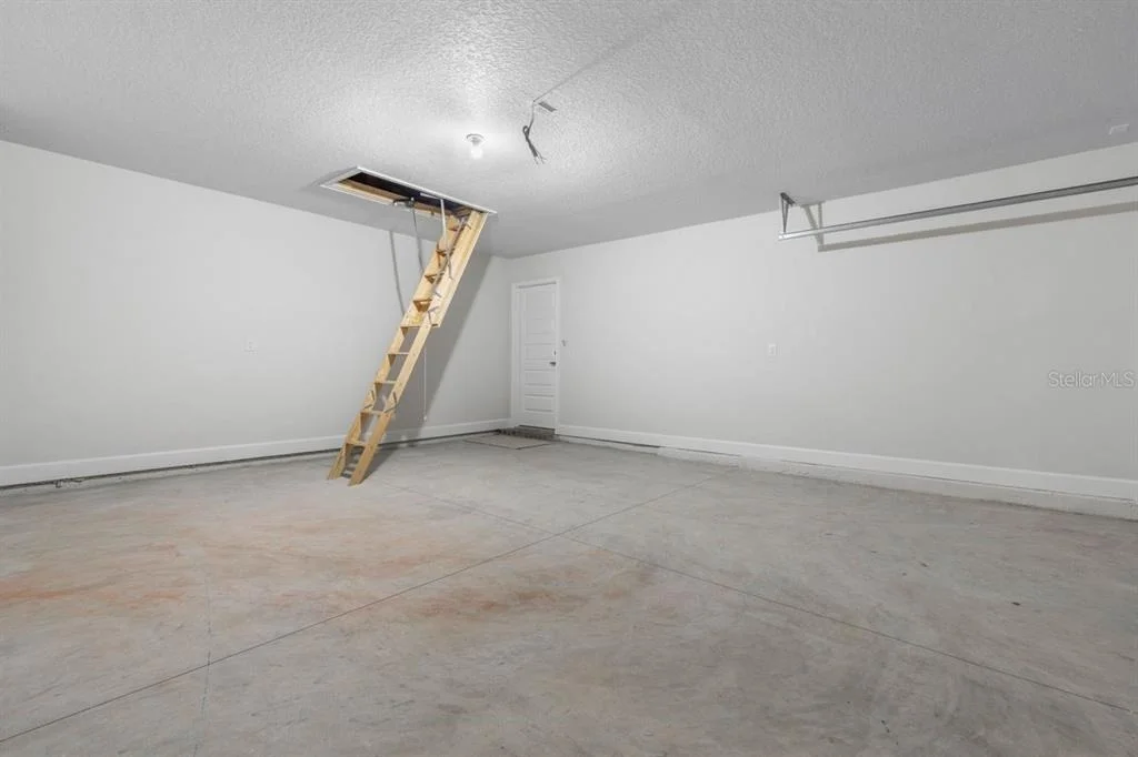 Photo of 16 BEAVERDAM LANE