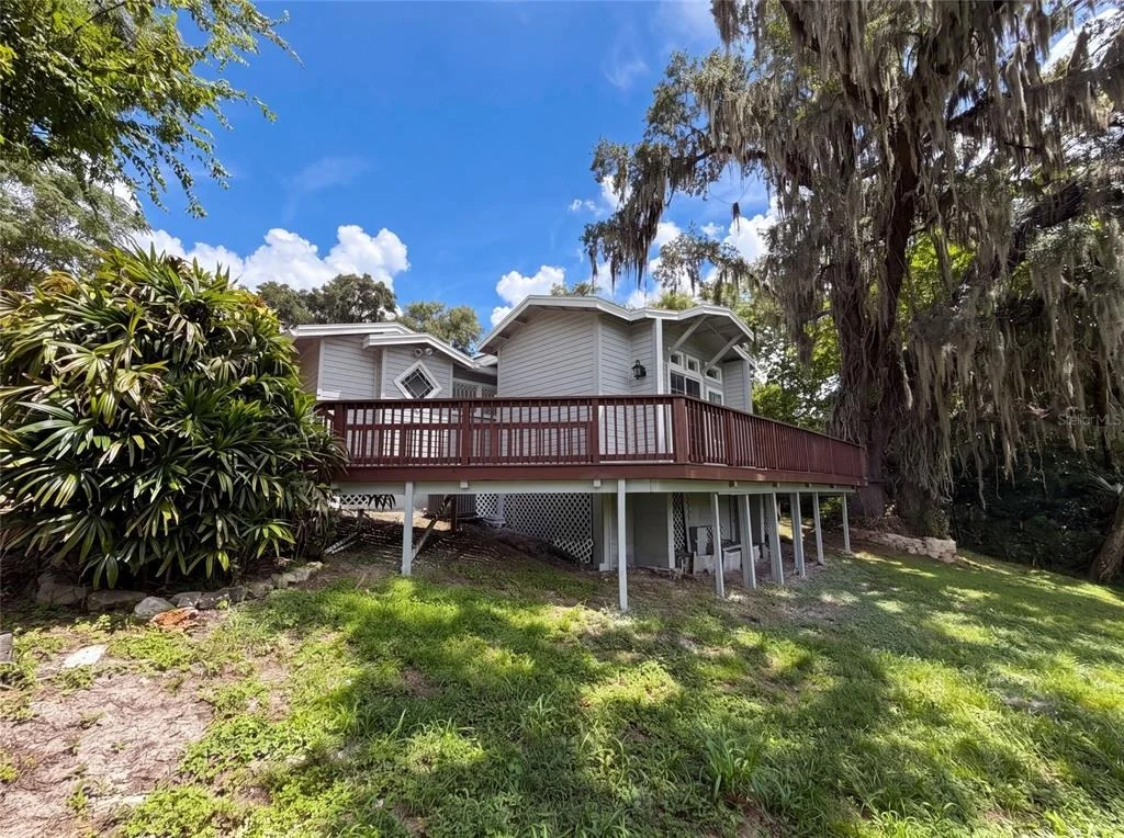 Photo of 175 LAKE GENEVA ROAD