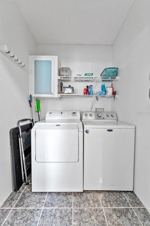 Photo of 9633 JIM STREET