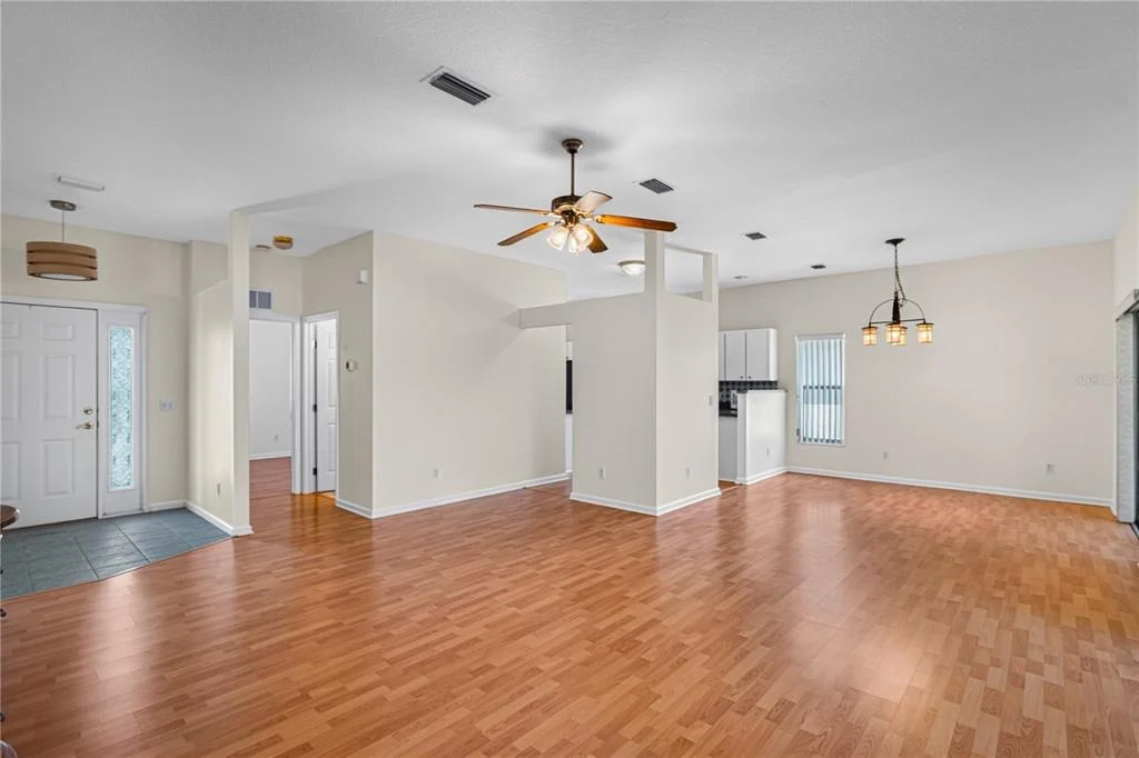 Photo of 1901 NW 50TH CIRCLE