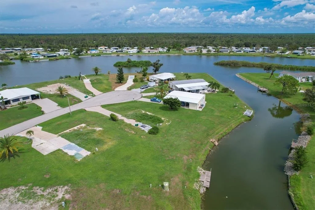 Photo of 1308 SANDERLING DRIVE