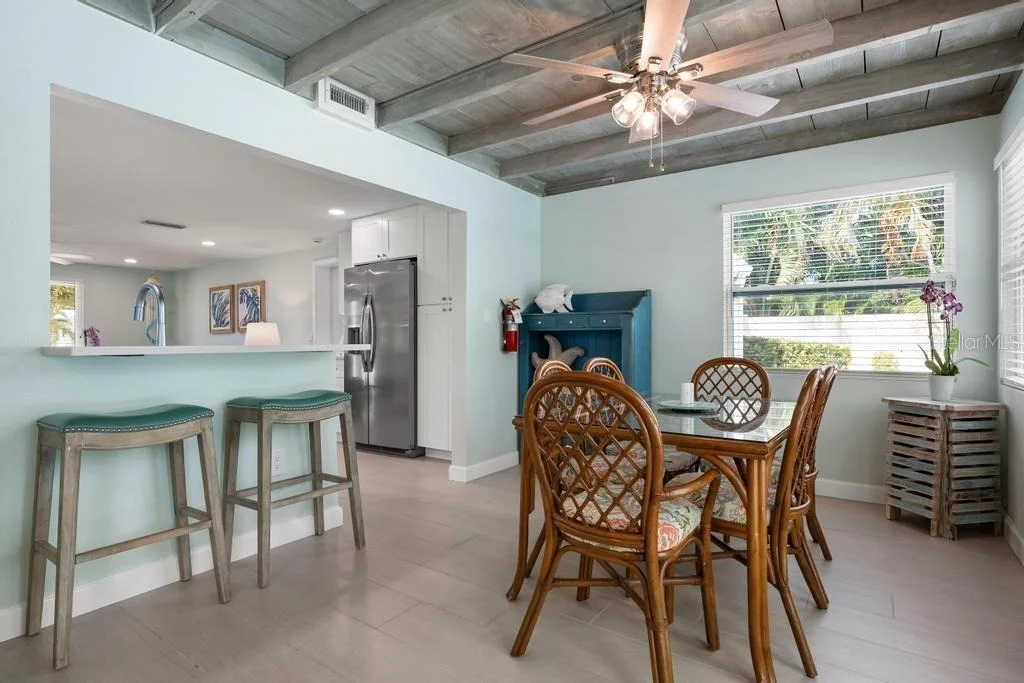 Photo of 406 BAY PALMS DRIVE