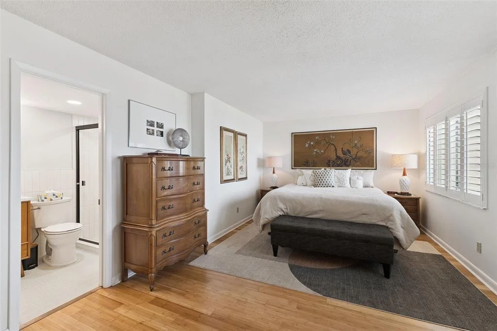 Photo of Unit 3020 at 935 OCEAN SHORE BOULEVARD