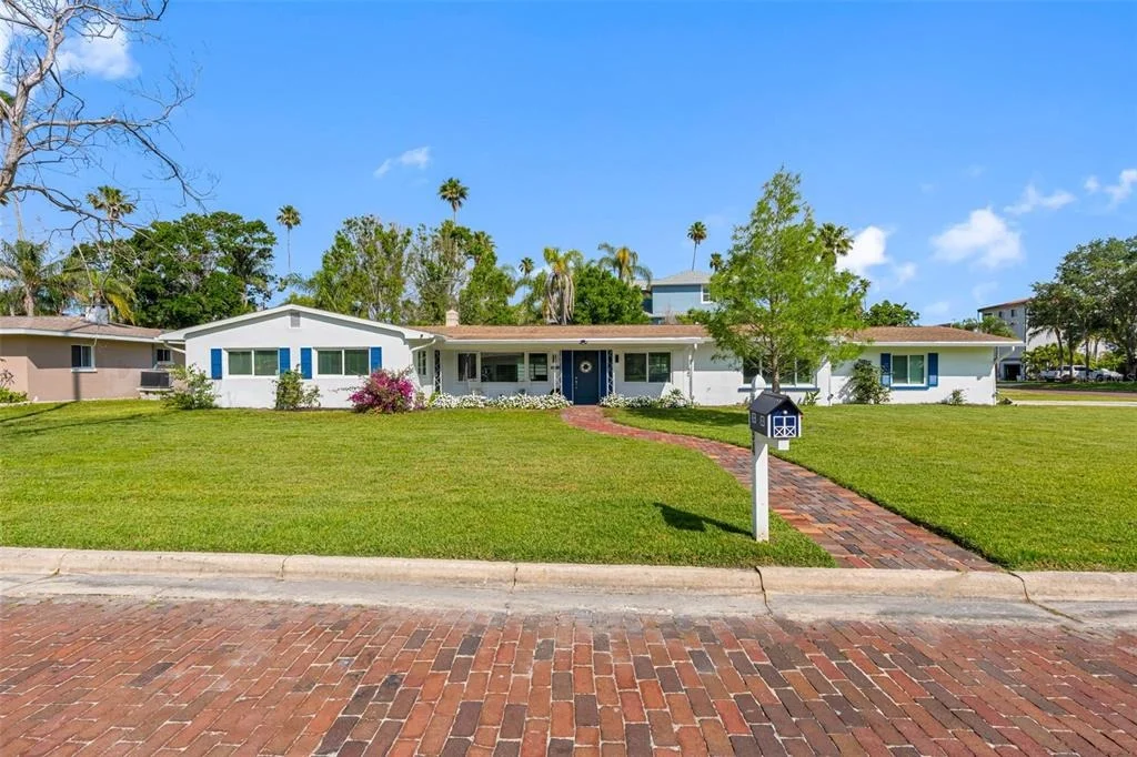 Photo of 1794 SANTA BARBARA DRIVE