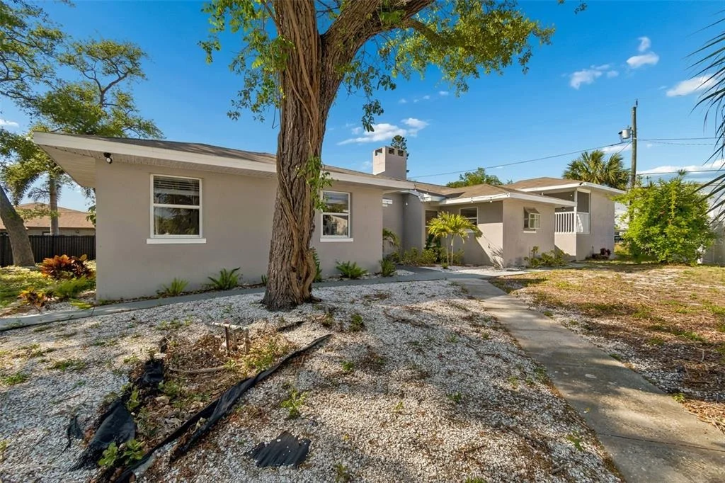 Photo of 125 HARBOR BLUFF DRIVE