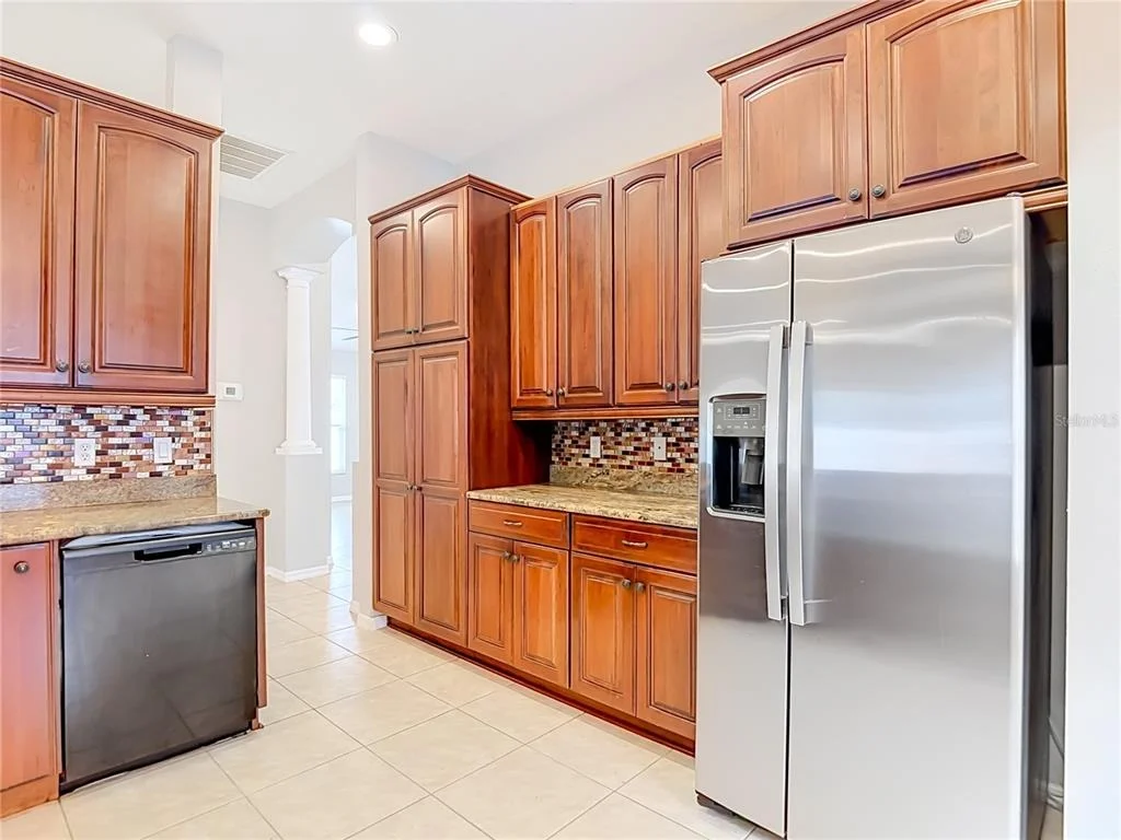 Photo of 805 LESA GLEN PLACE