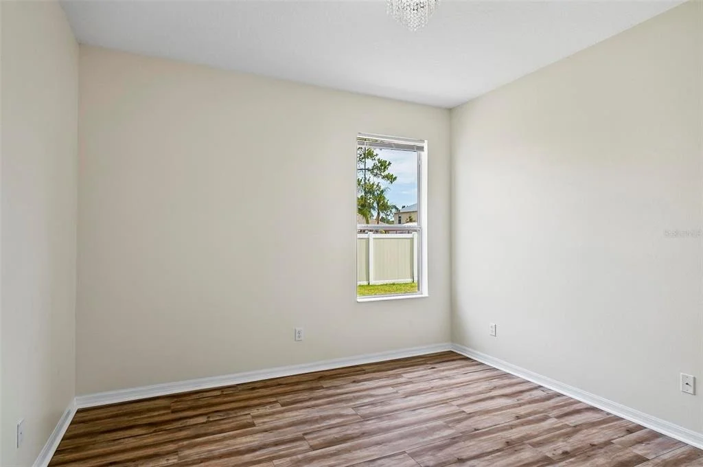 Photo of 91 SEA TRAIL