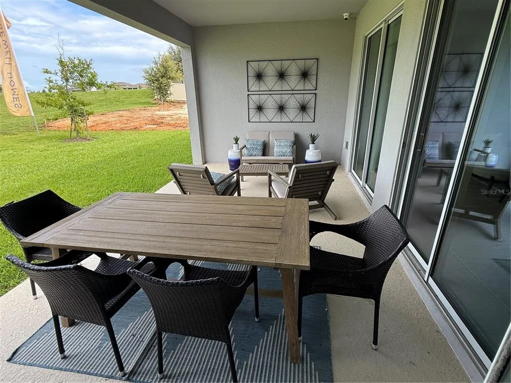 Photo of 7504 CATANIA LOOP
