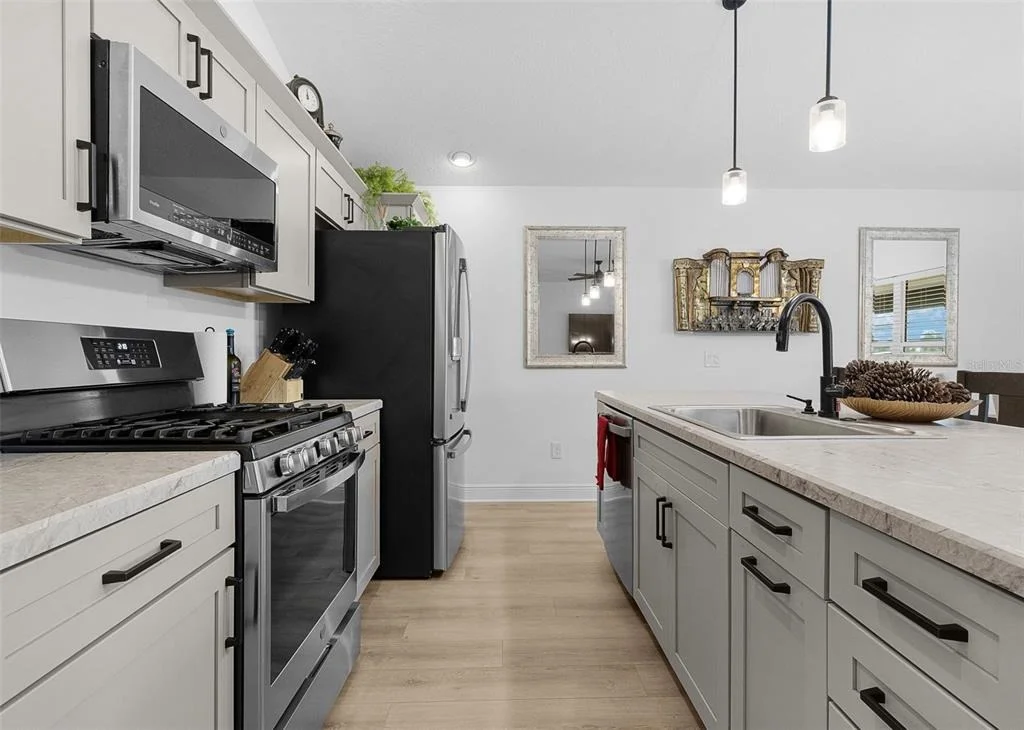 Photo of 3003 MONUMENT WAY