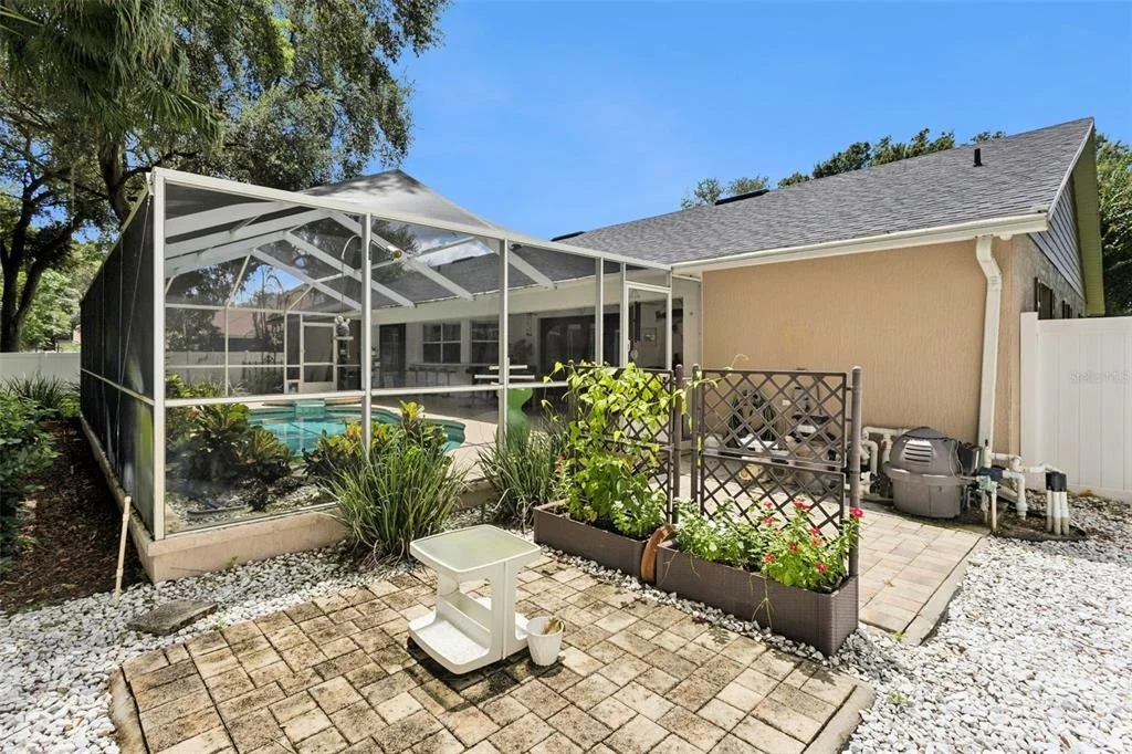 Photo of 5016 RIVER LAKE ROAD