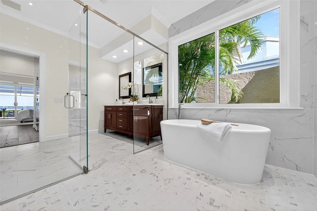 Photo of 3488 MISTLETOE LANE