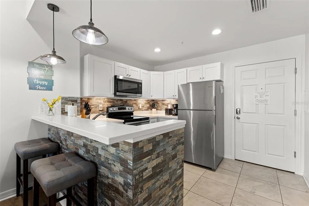 Photo of Unit 1605 at 13101 GULF BOULEVARD