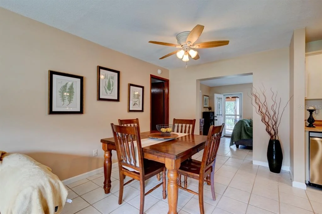 Photo of 16 LAUREL OAKS CIRCLE
