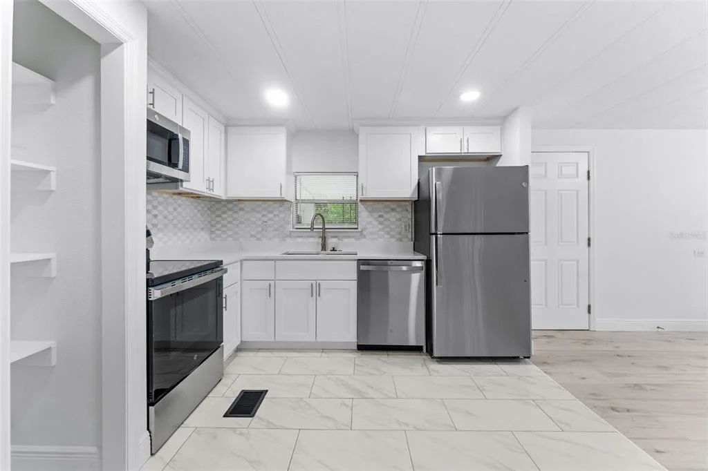 Photo of 130 FLORENCE BOULEVARD