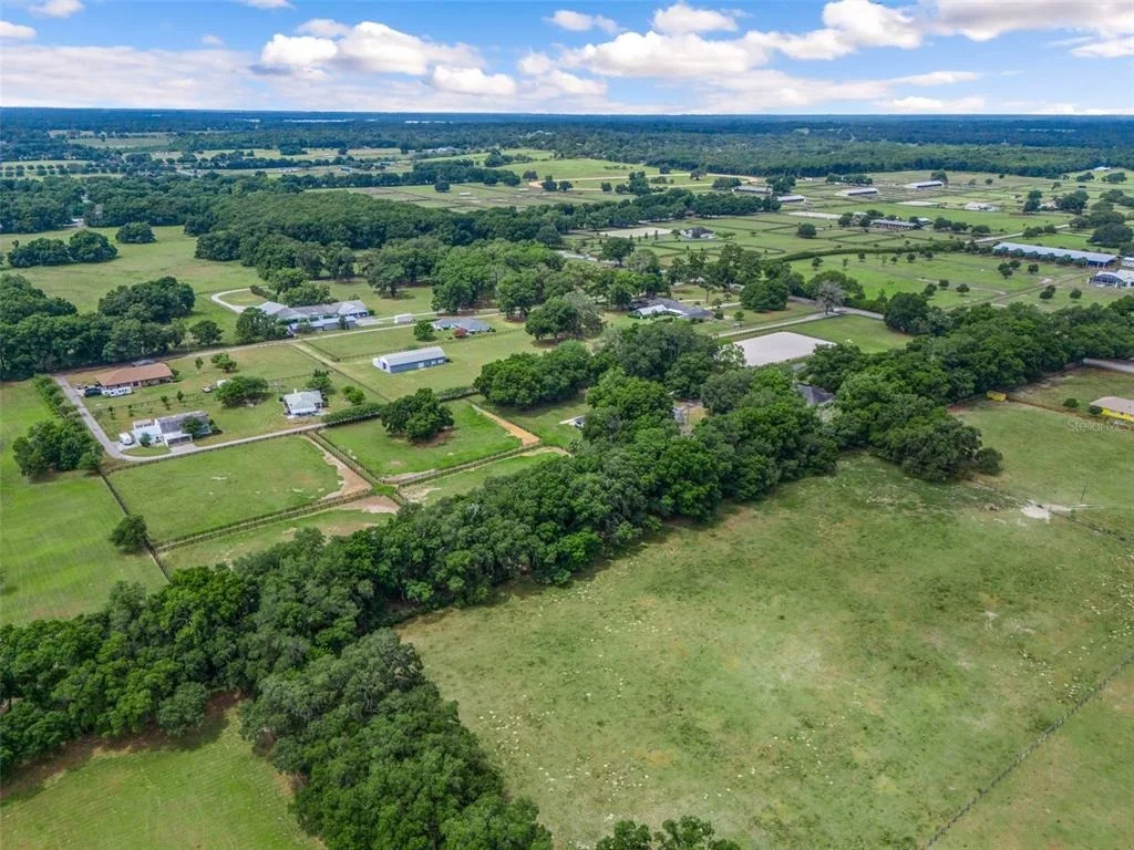 Photo of 6975 NW HIGHWAY 225A