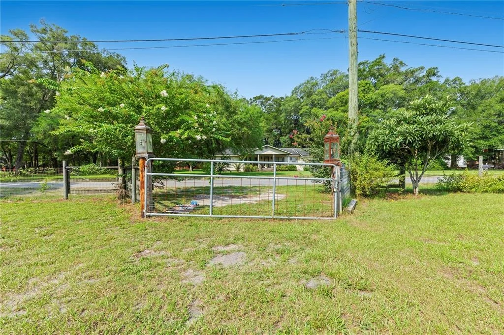 Photo of 85276 HARTS ROAD