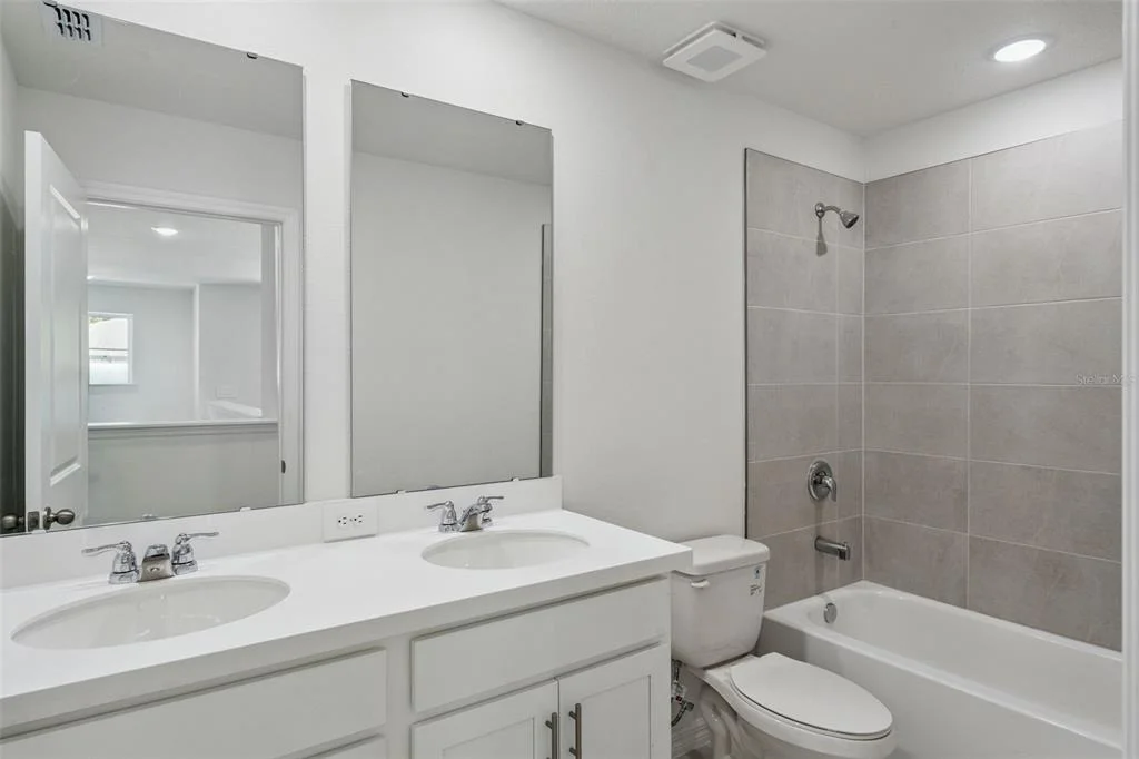 Photo of 4295 DARBY COURT