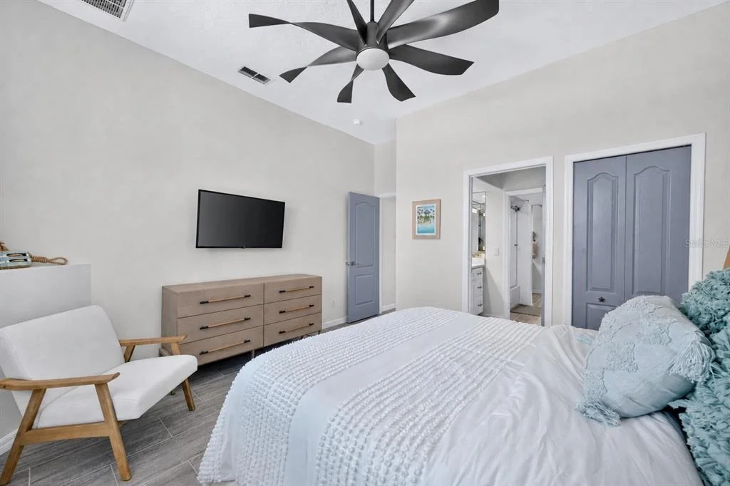 Photo of 141 BAYSIDE DRIVE