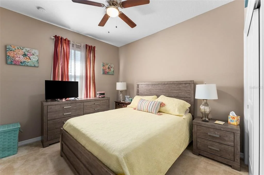 Photo of 5662 NW 40TH PL