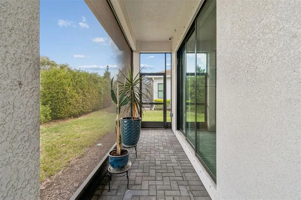 Photo of 4952 SURFSIDE CIRCLE
