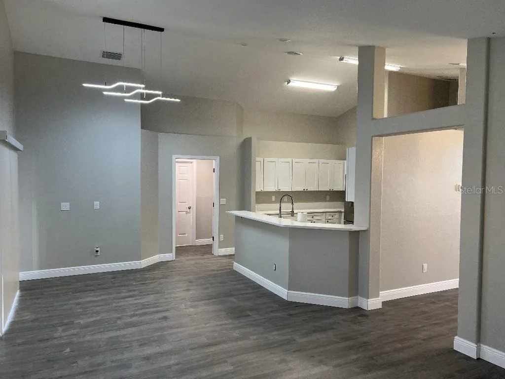 Photo of 735 HURLEY DRIVE
