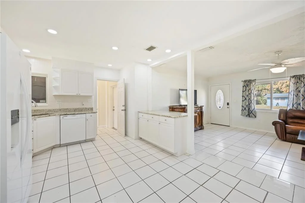 Photo of 2811 17TH AVENUE W