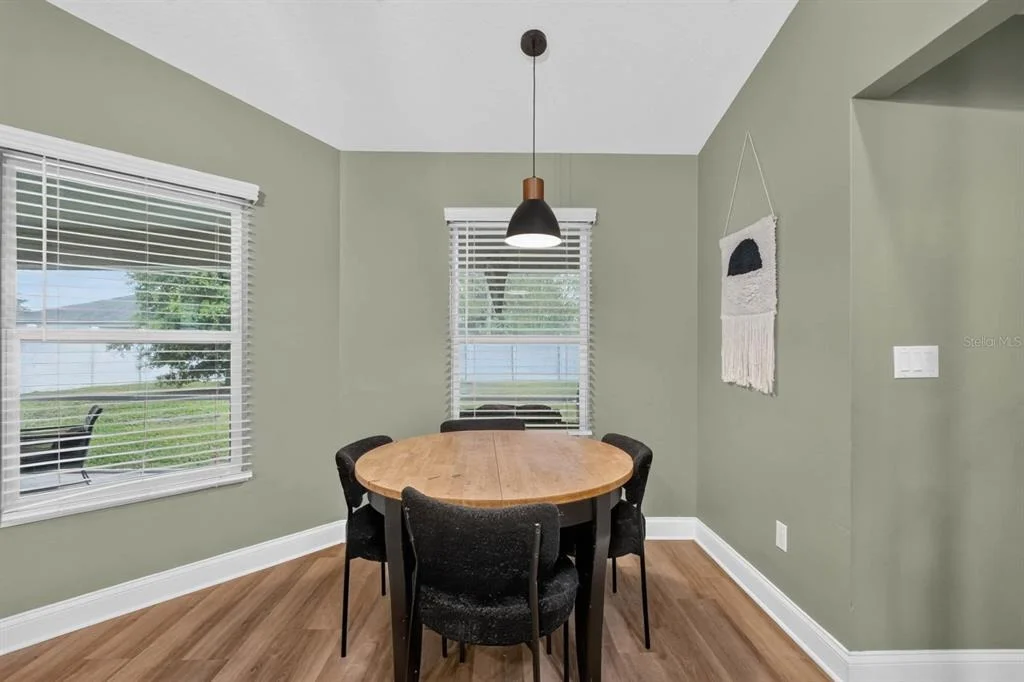 Photo of 5 LYNTON PLACE