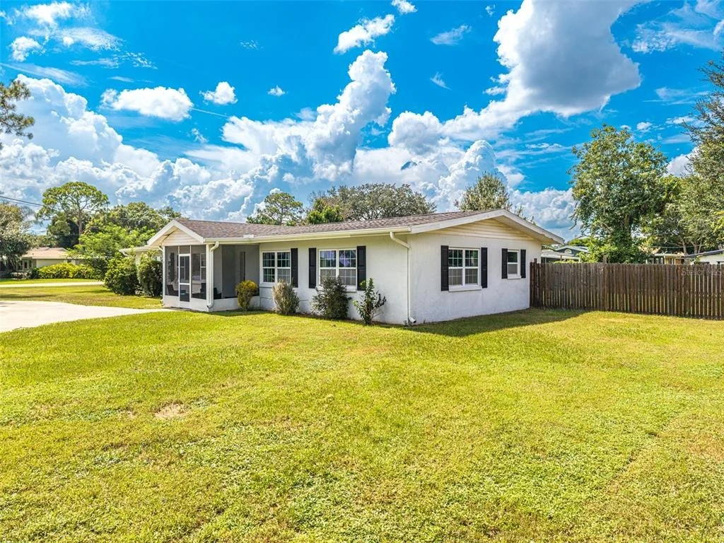 Photo of 3510 LAKEVIEW DRIVE