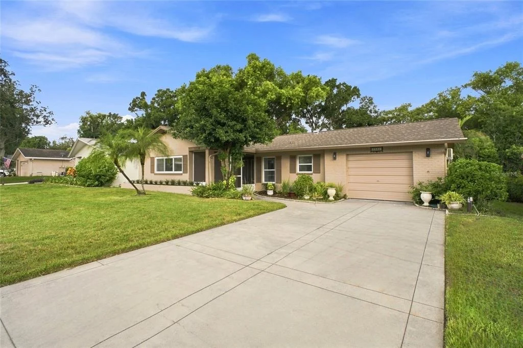 Photo of 2336 MALCOLM DRIVE
