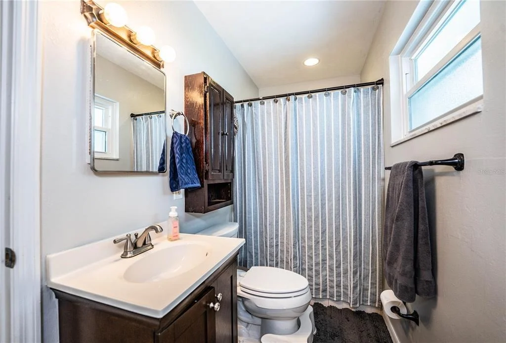 Photo of 2217 WELLS ROAD