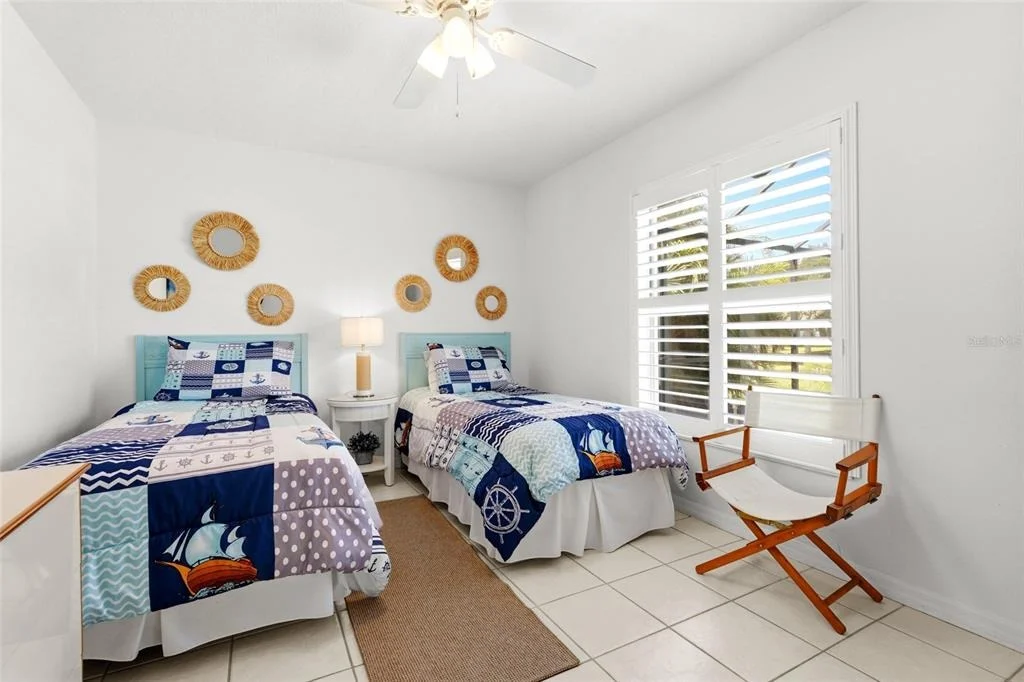 Photo of 2240 GENTIAN ROAD