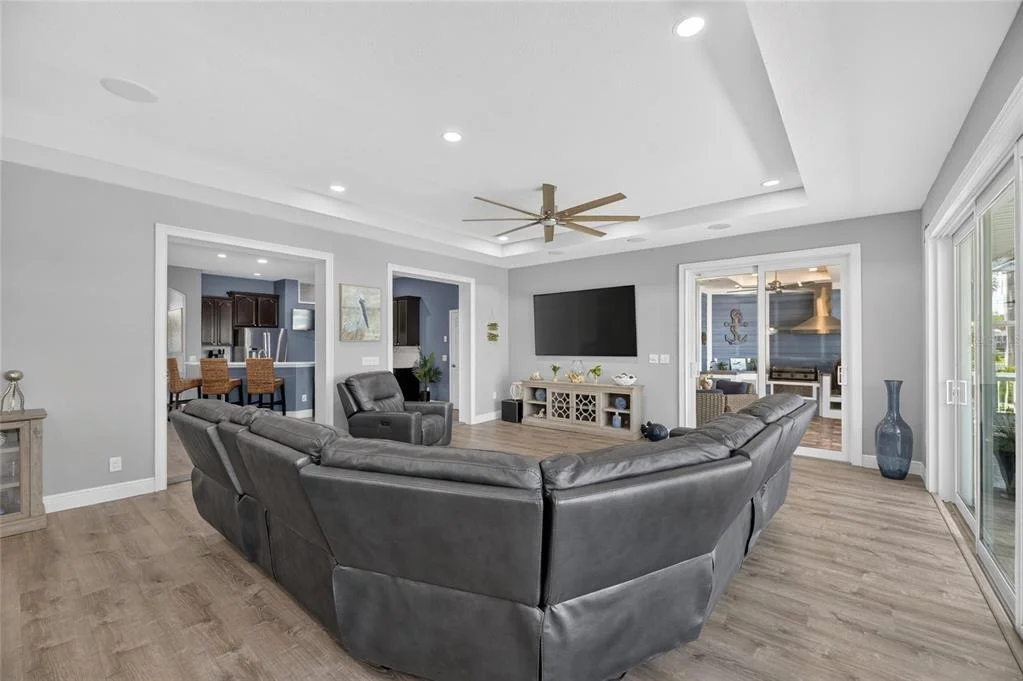Photo of 5216 POINT HARBOR LANE