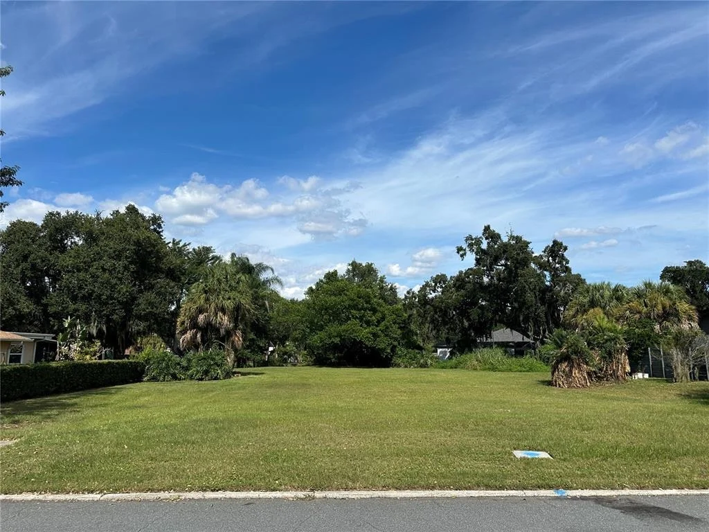 Photo of 2139 BLOSSOM LANE