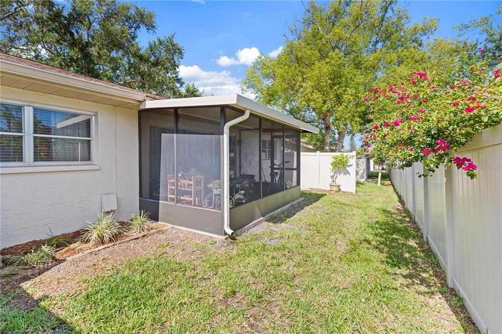 Photo of 2220 MARSHALL DRIVE