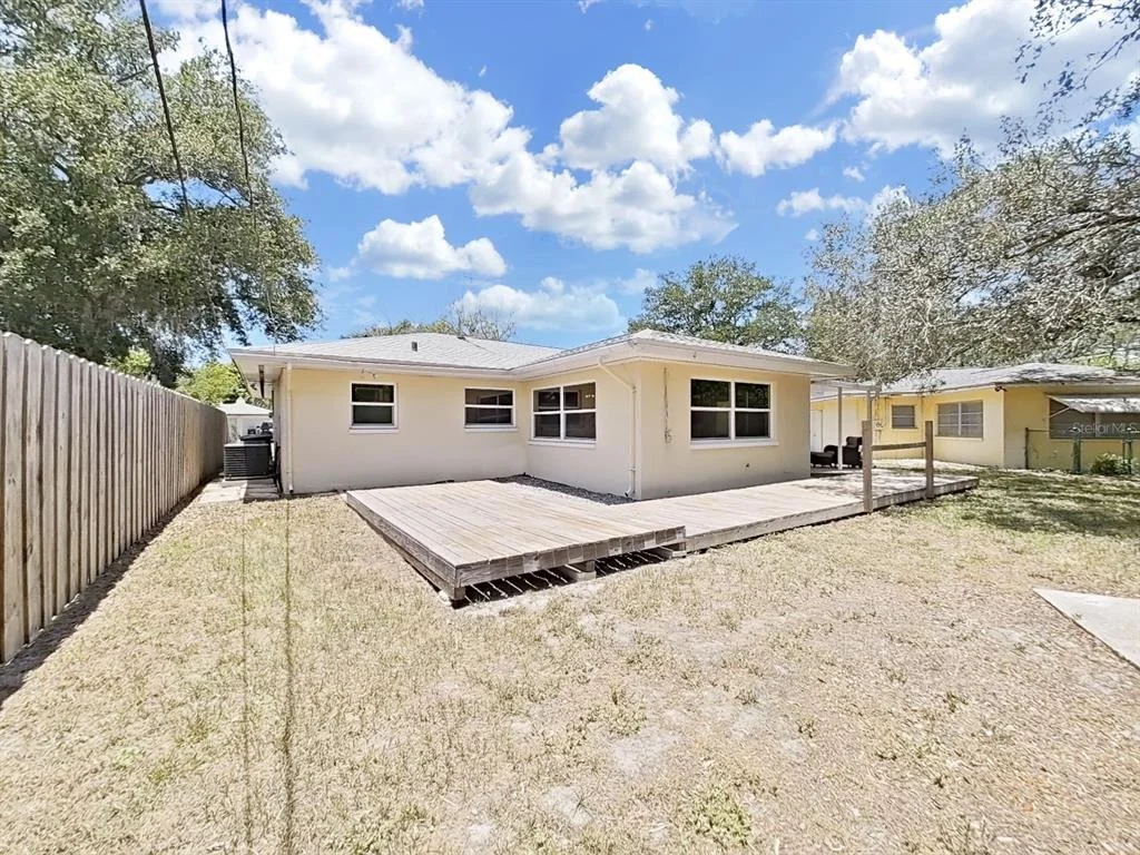 Photo of 5 N KEYSTONE DRIVE