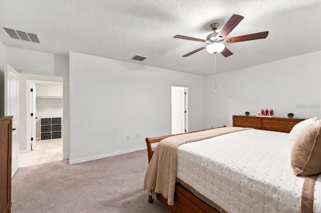 Photo of 1736 RED LOOP