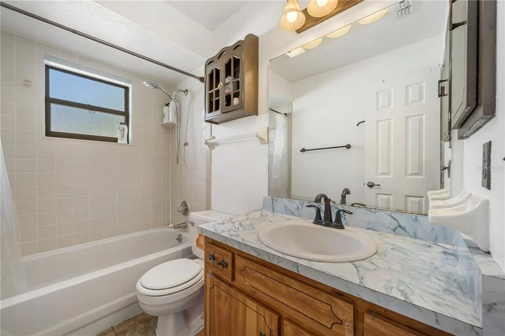 Photo of 1228 THOMASINA DRIVE
