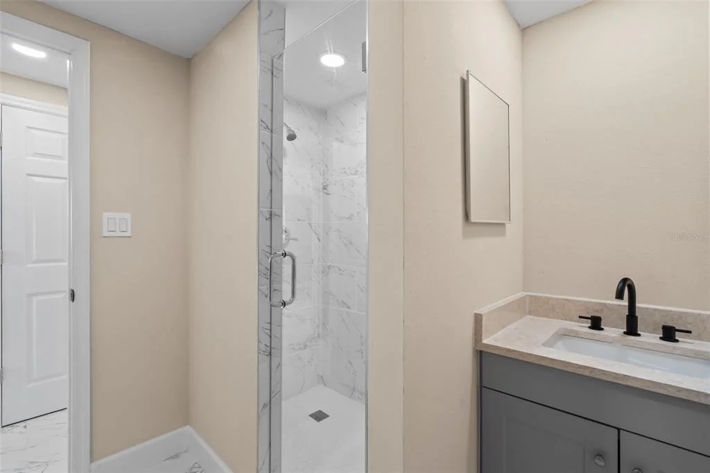 Photo of 6211 CORNELL ROAD