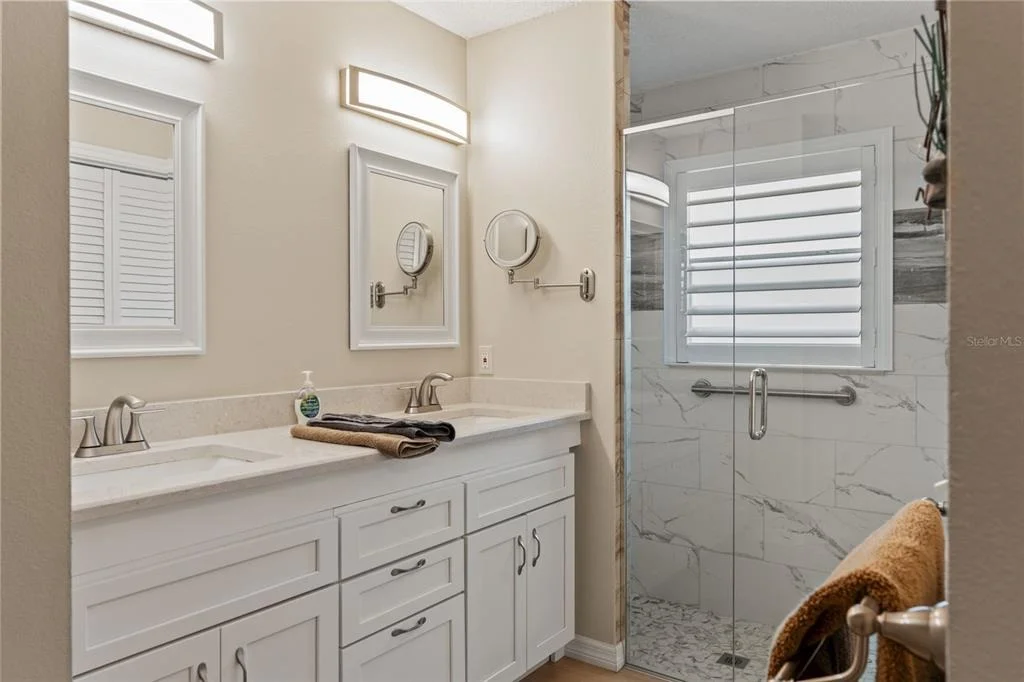 Photo of 7350 ROSEMONT LANE