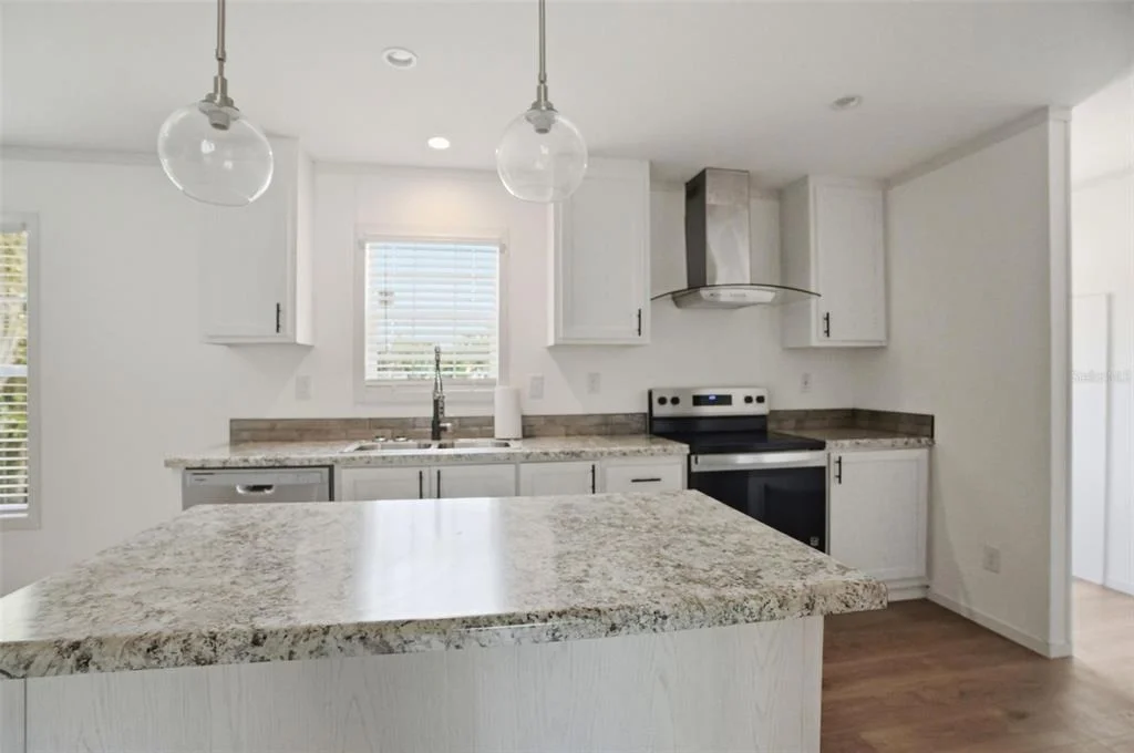 Photo of 9533 ROUND LAKE DRIVE