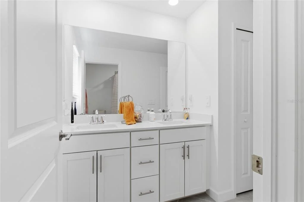 Photo of 14968 SERENE SHORES LOOP