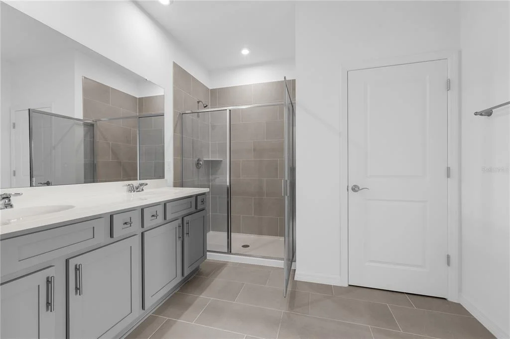 Photo of 1112 BANFF DRIVE NE