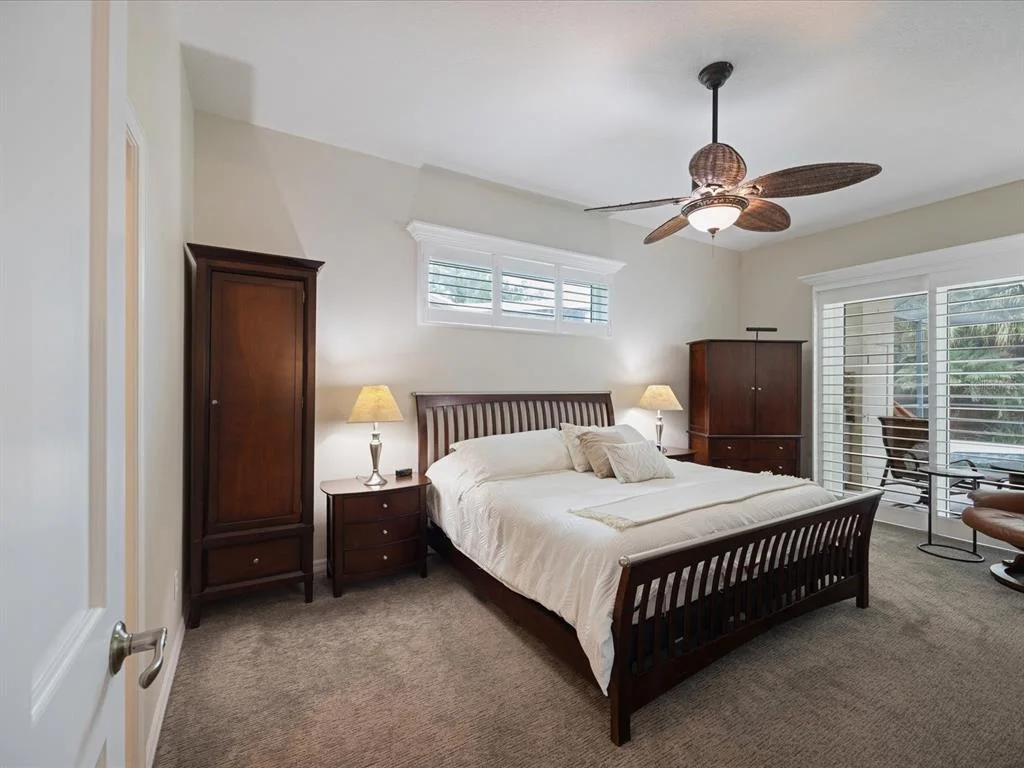 Photo of 4987 CROSS POINTE DRIVE