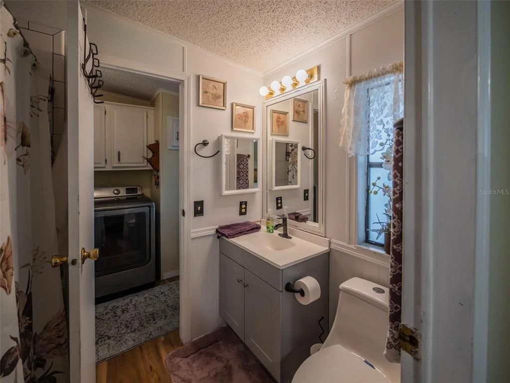 Photo of 4634 BELLE GROVE