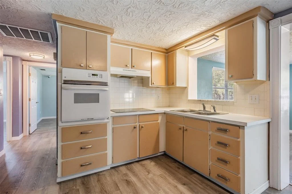 Photo of 5301 DAWN LANE